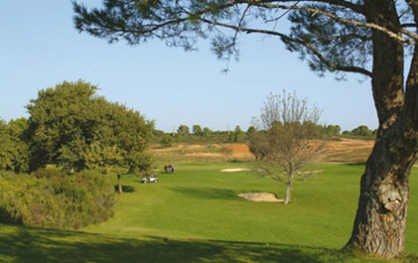 St Thomas golfbana, Cap d'Agde, Lamalou...många tillfällen till golf. Se sudfrancedegolf.com